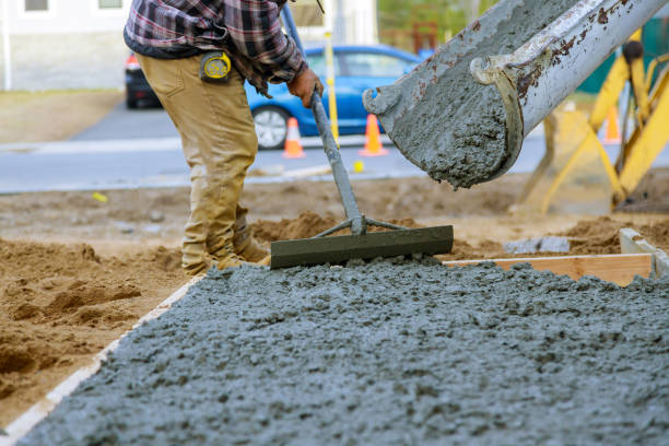Best Concrete Sidewalk Installation in Level Plains, AL